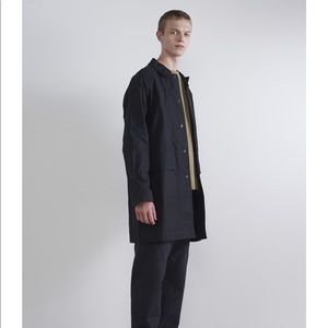 Margaret Howell Simple Mac men’s light coat navy
